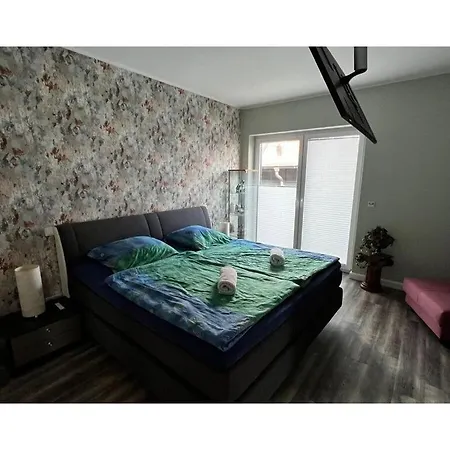 Wide Angle View Zetel