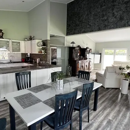 Wide Angle View Zetel