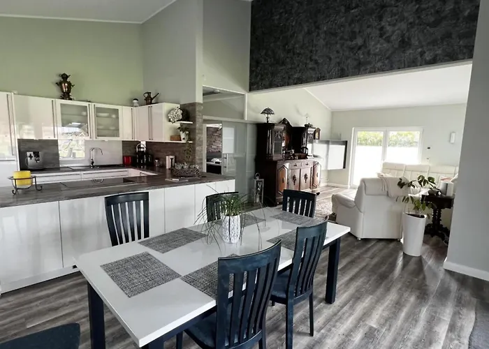 Wide Angle View Tatil Evi Zetel